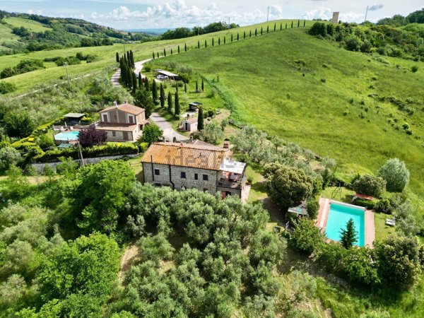 casa indipendente in vendita a Casole d'Elsa