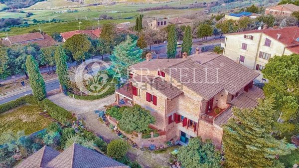 casa indipendente in vendita a Casole d'Elsa