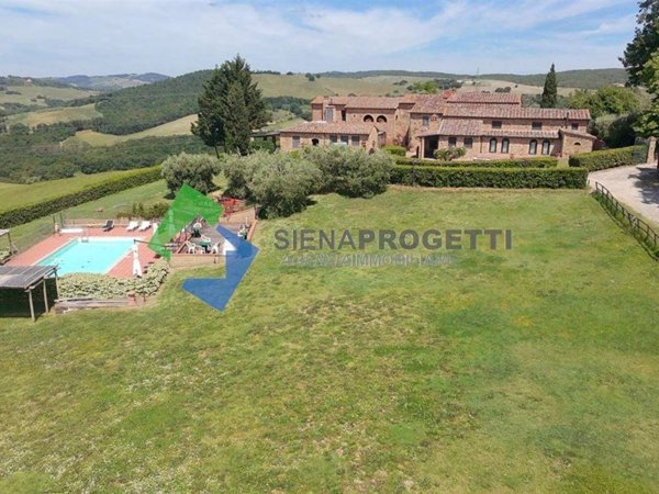 casa indipendente in vendita a Casole d'Elsa