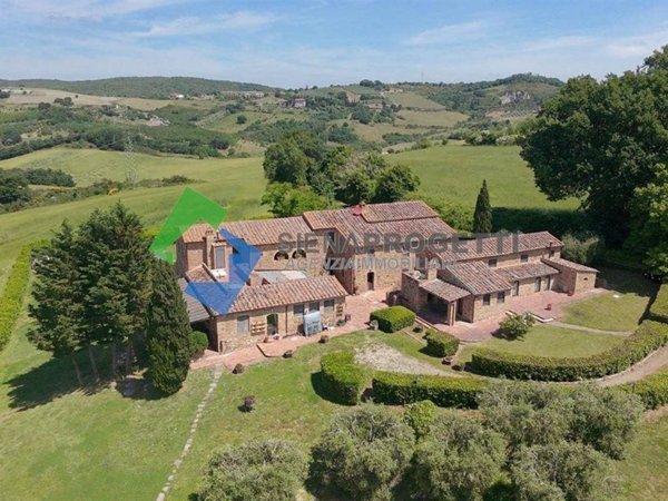 casa indipendente in vendita a Casole d'Elsa