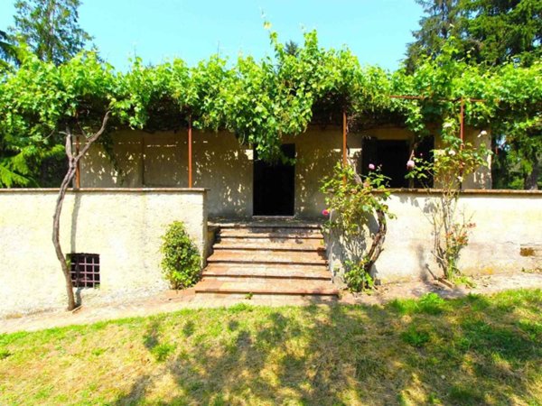casa indipendente in vendita a Casole d'Elsa