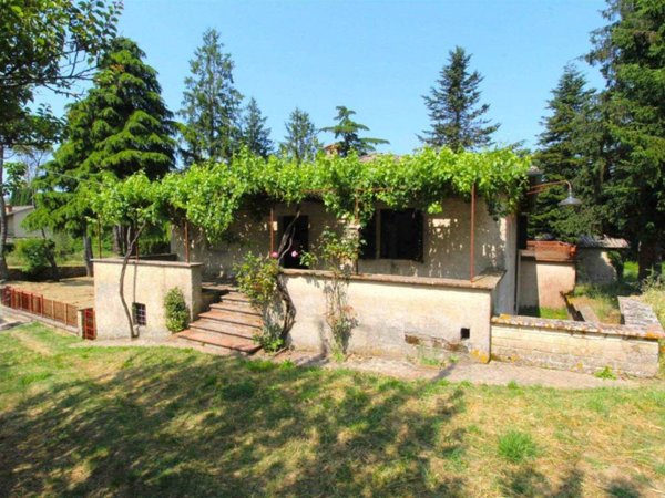 casa indipendente in vendita a Casole d'Elsa