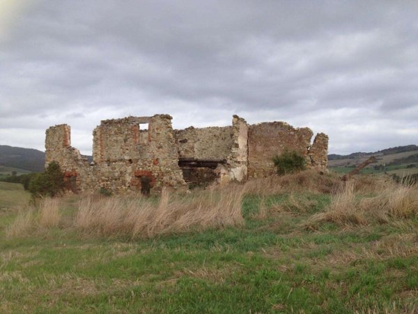rudere in vendita a Casole d'Elsa