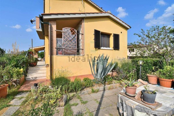 appartamento in vendita a Casole d'Elsa