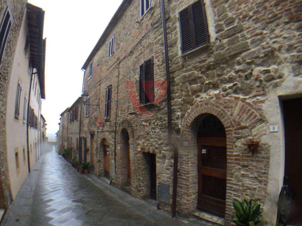 appartamento in vendita a Casole d'Elsa