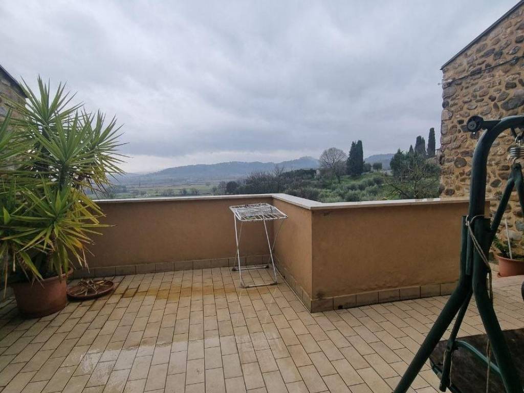 casa indipendente in vendita a Casole d'Elsa