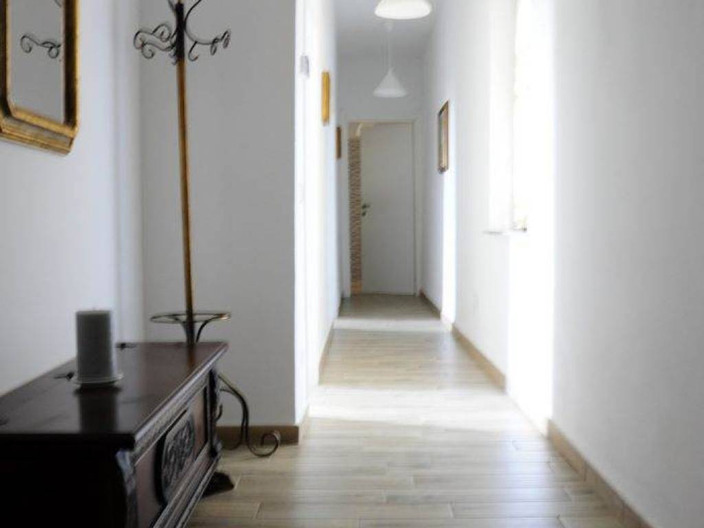 appartamento in vendita a Casole d'Elsa