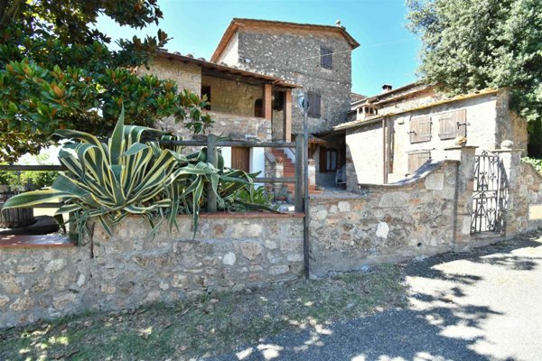 appartamento in vendita a Casole d'Elsa