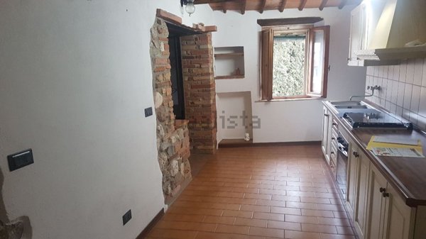 appartamento in vendita a Casole d'Elsa