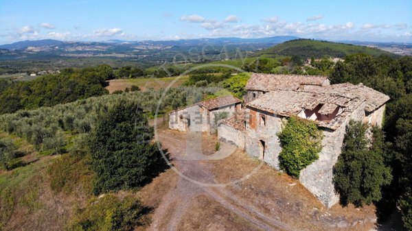 casale in vendita a Casole d'Elsa