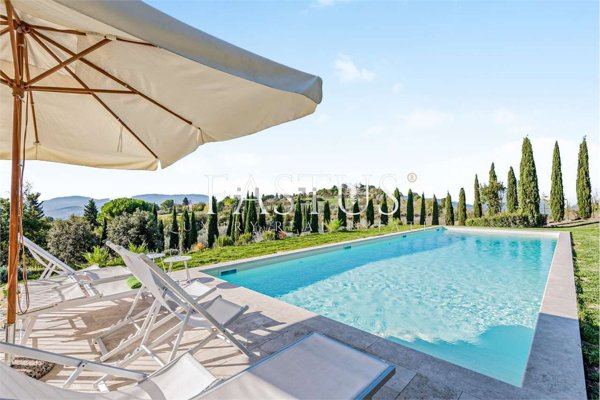 casale in vendita a Casole d'Elsa