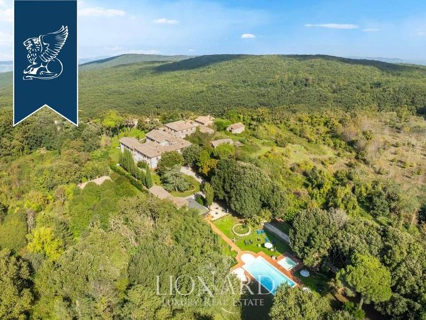 villa in vendita a Casole d'Elsa