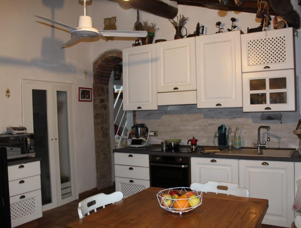 appartamento in vendita a Casole d'Elsa