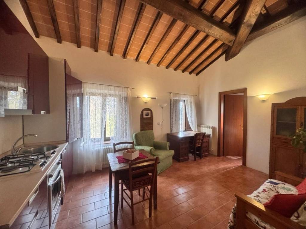 appartamento in vendita a Casole d'Elsa