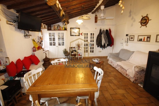 appartamento in vendita a Casole d'Elsa