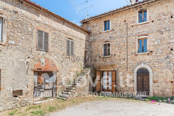 casale in vendita a Casole d'Elsa