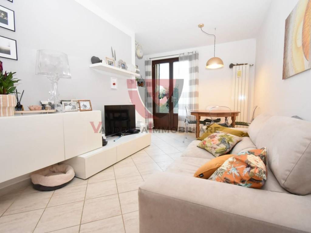 appartamento in vendita a Casole d'Elsa