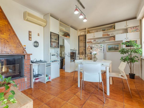 appartamento in vendita a Casole d'Elsa