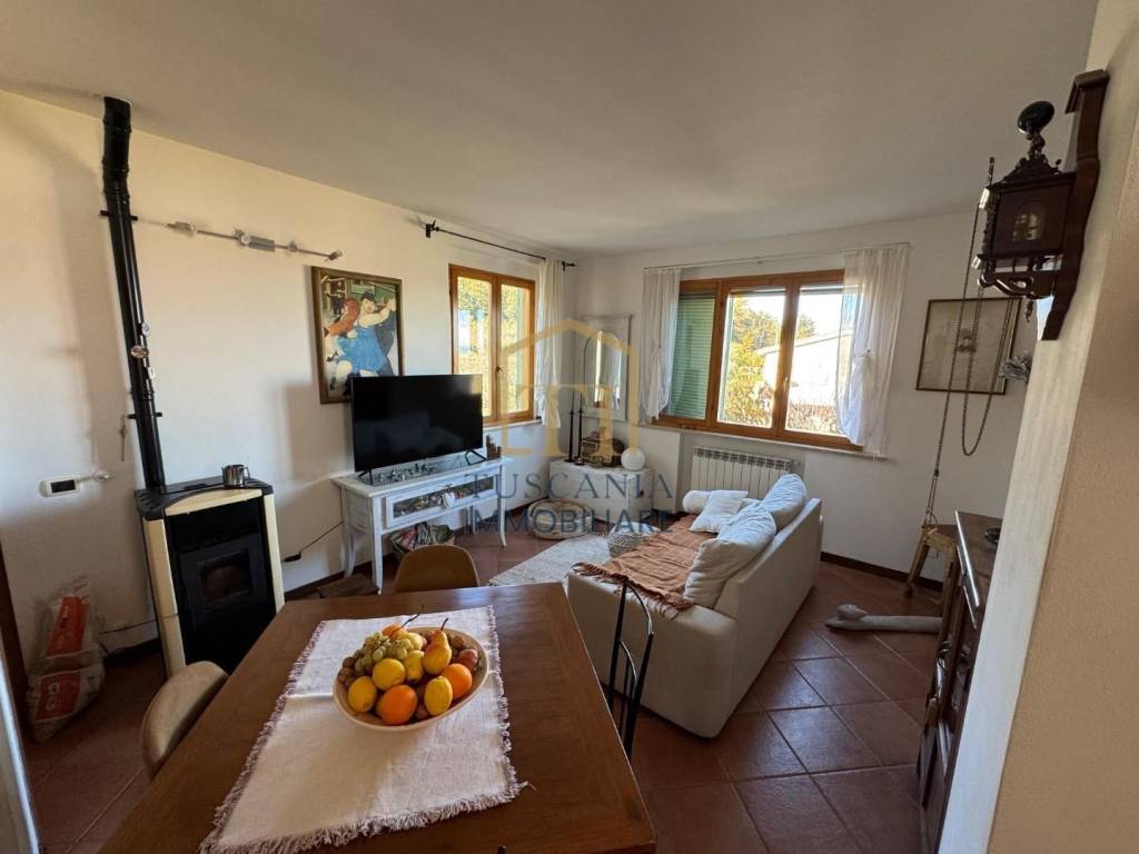 appartamento in vendita a Casole d'Elsa