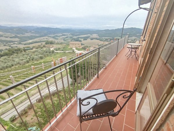 appartamento in vendita a Casole d'Elsa