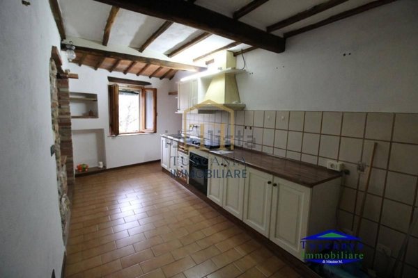 appartamento in vendita a Casole d'Elsa