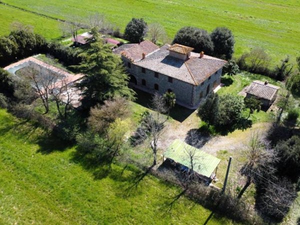 casa indipendente in vendita a Casole d'Elsa