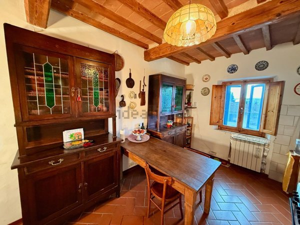 appartamento in vendita a Casole d'Elsa