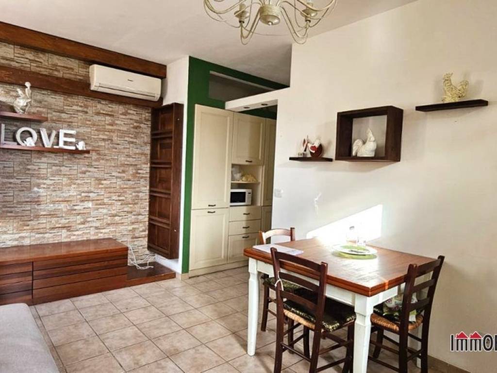 appartamento in vendita a Casole d'Elsa