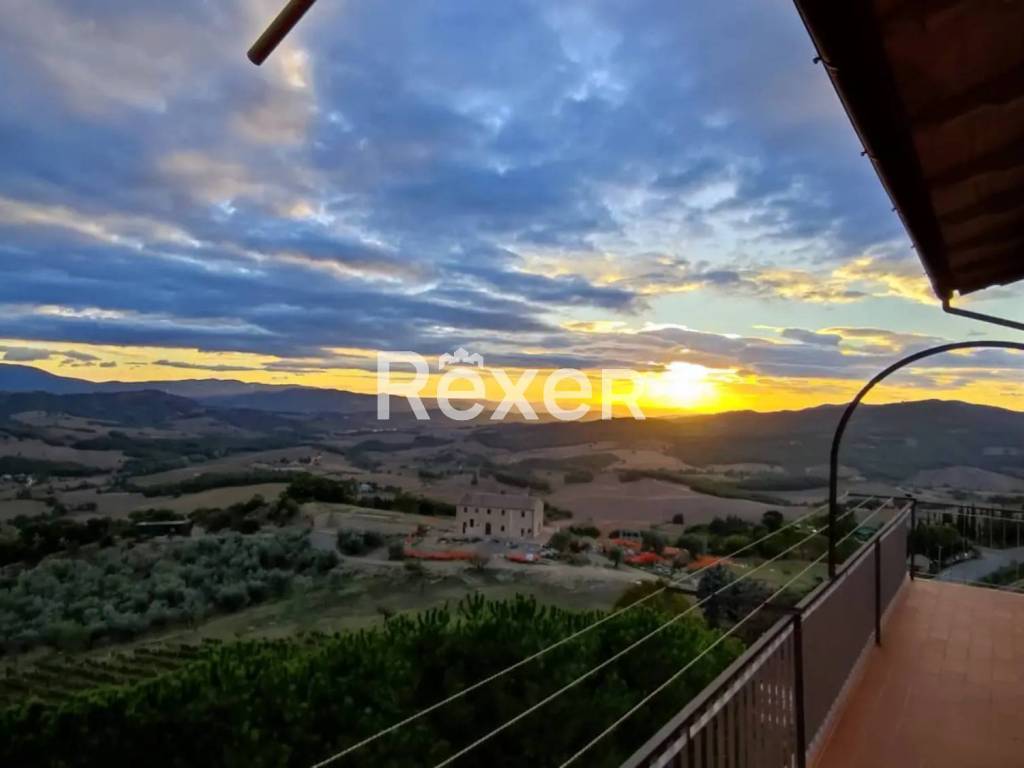 appartamento in vendita a Casole d'Elsa