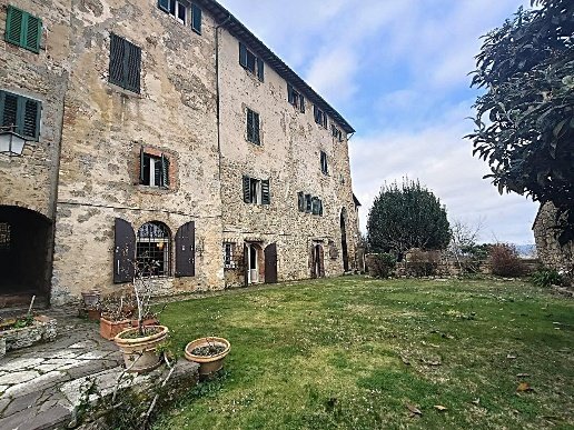 appartamento in vendita a Casole d'Elsa