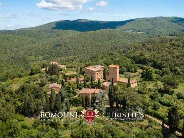 casa indipendente in vendita a Casole d'Elsa