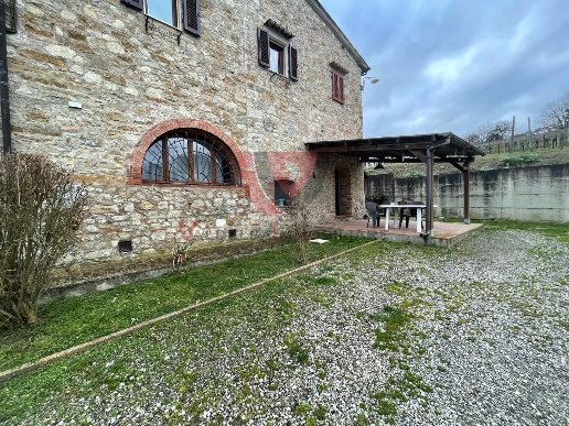 appartamento in vendita a Casole d'Elsa