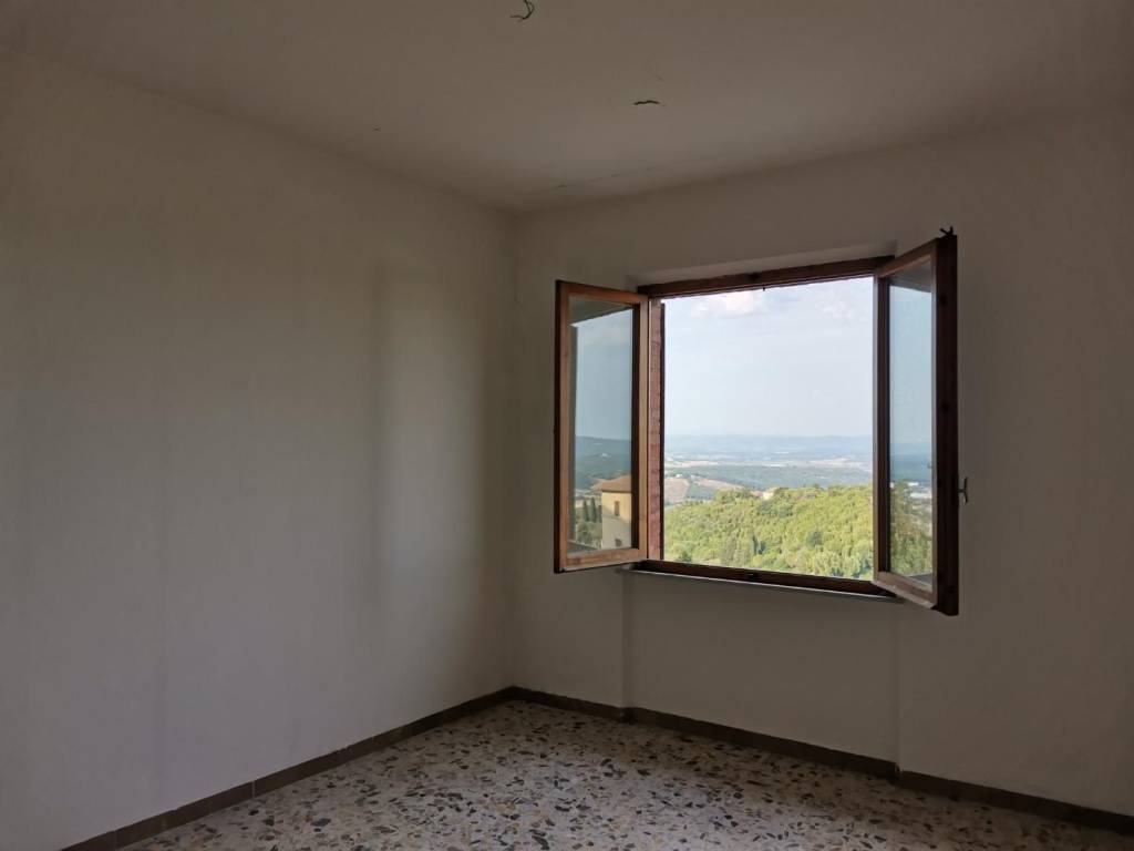 appartamento in vendita a Casole d'Elsa