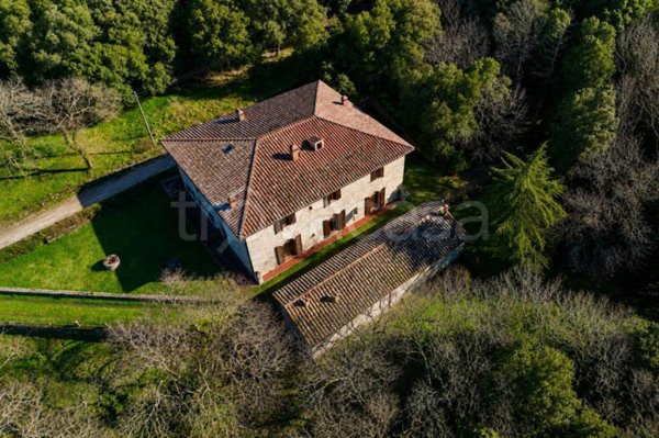 casa indipendente in vendita a Casole d'Elsa