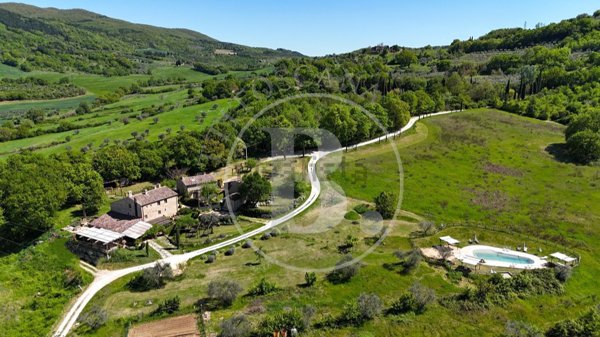 casale in vendita a Casole d'Elsa