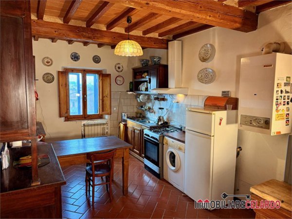 appartamento in vendita a Casole d'Elsa