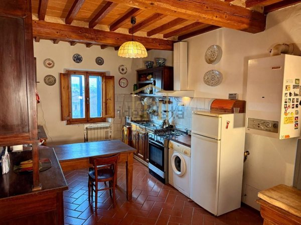 appartamento in vendita a Casole d'Elsa