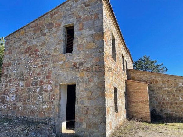 casale in vendita a Casole d'Elsa