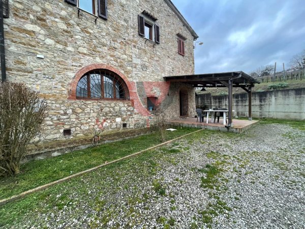 appartamento in vendita a Casole d'Elsa