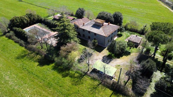 casale in vendita a Casole d'Elsa