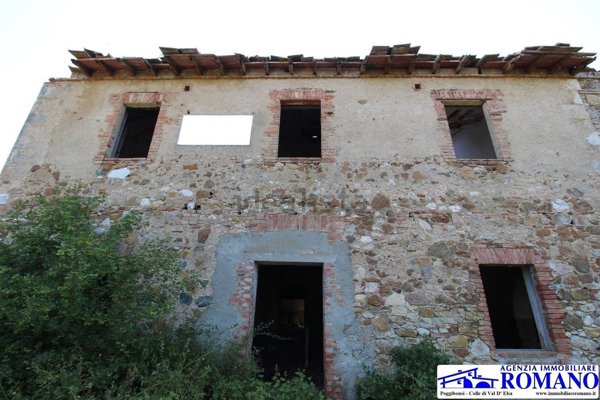 casa indipendente in vendita a Casole d'Elsa