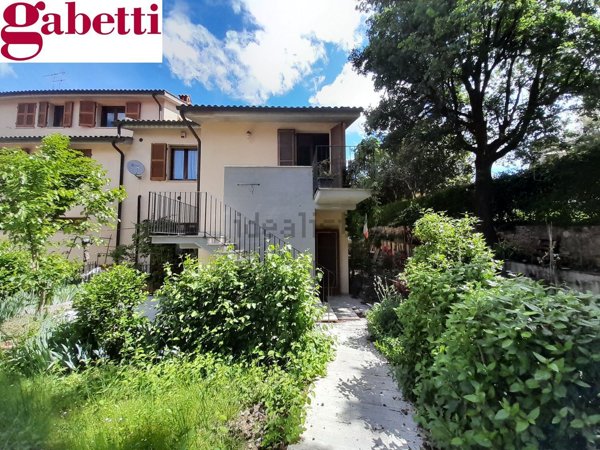appartamento in vendita a Casole d'Elsa