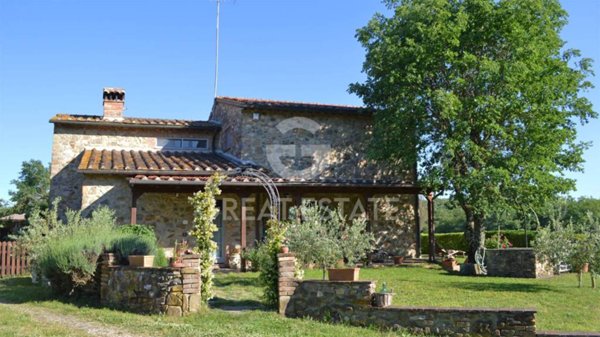 casa indipendente in vendita a Casole d'Elsa