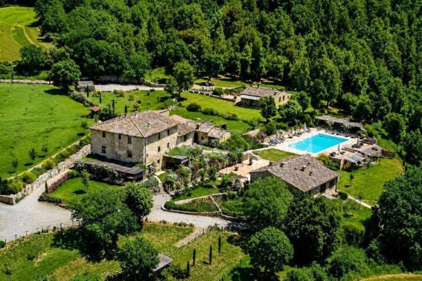 casa indipendente in vendita a Casole d'Elsa