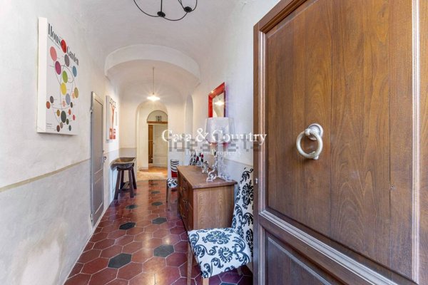 appartamento in vendita a Casole d'Elsa