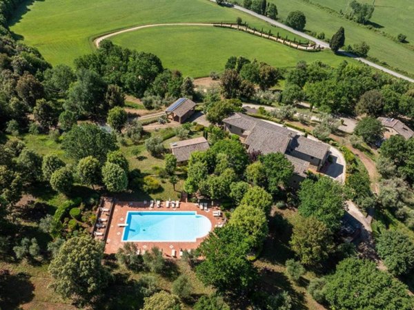 casa indipendente in vendita a Casole d'Elsa