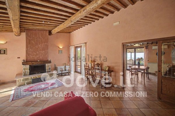 casa indipendente in vendita a Casole d'Elsa