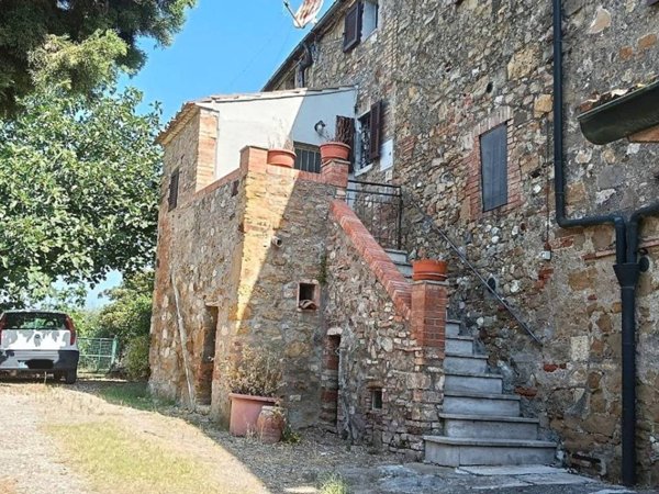 casa indipendente in vendita a Casole d'Elsa