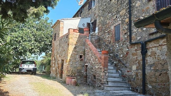 casa indipendente in vendita a Casole d'Elsa