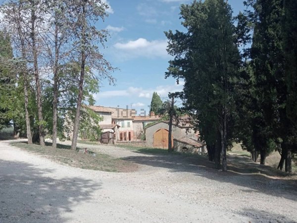 appartamento in vendita a Casole d'Elsa